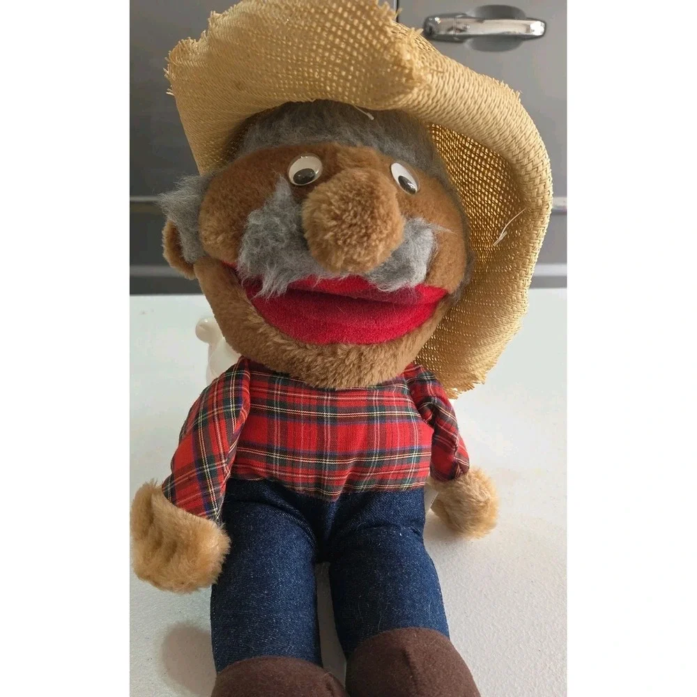 VINTAGE Shotgun Red Plush Doll Hee Haw TV Show Stuffed Animal.